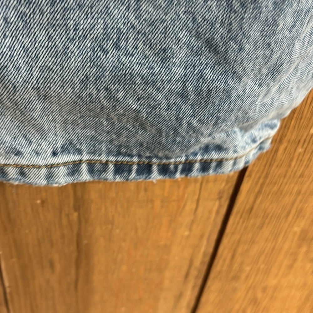 Princess Polly light wash straight leg cross button fly jeans US Women’s size 4 - Picture 10 of 14